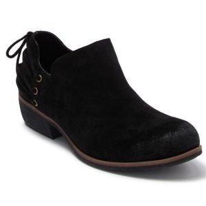 Korks Black Leather Suede Lydney Shootie Tie Up Back Ankle Boots NWOT 6.5